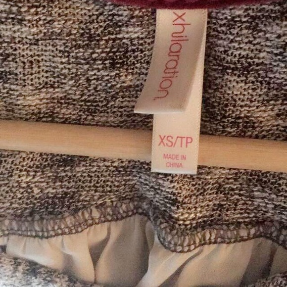 Cute top - Picture 3 of 3